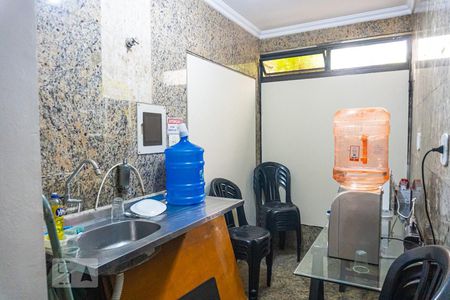 Casa à venda com 230m², 4 quartos e 3 vagasCozinha 1