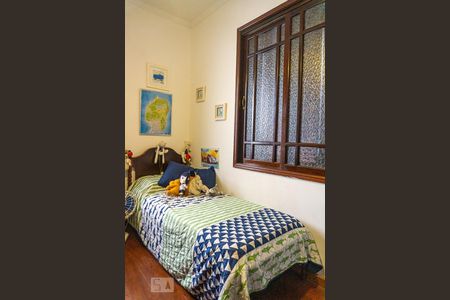 Casa à venda com 230m², 4 quartos e 3 vagasQuarto 1