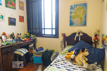 Casa à venda com 230m², 4 quartos e 3 vagasQuarto 1