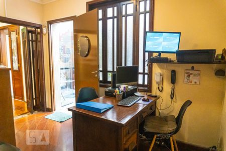 Hall de casa à venda com 4 quartos, 230m² em Consolação, São Paulo