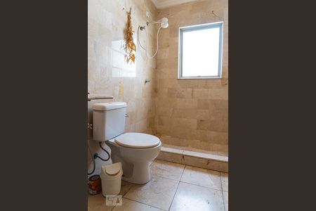 Casa à venda com 230m², 4 quartos e 3 vagasBanheiro