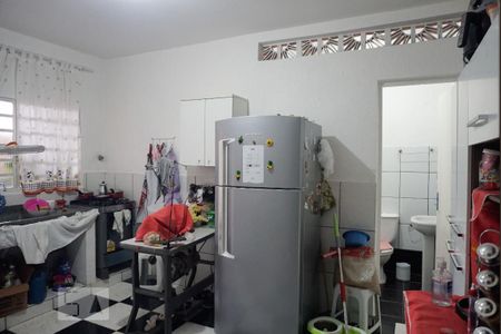 Casa à venda com 105m², 2 quartos e sem vaga Casa à venda com 105m², 2 quartos e sem vagaCasa 2 - Cozinha