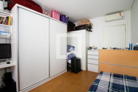 Apartamento à venda com 170m², 3 quartos e 1 vaga Apartamento à venda com 170m², 3 quartos e 1 vagaQuarto 1