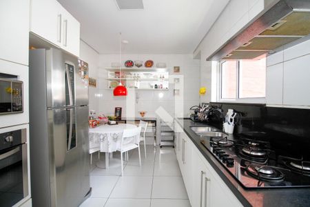 Apartamento à venda com 170m², 3 quartos e 1 vaga Apartamento à venda com 170m², 3 quartos e 1 vagaCozinha