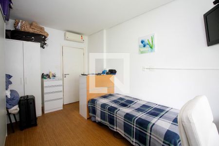 Apartamento à venda com 170m², 3 quartos e 1 vaga Apartamento à venda com 170m², 3 quartos e 1 vagaQuarto 1