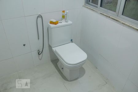 Casa à venda com 145m², 4 quartos e sem vaga Casa à venda com 145m², 4 quartos e sem vagaquarto 2 suíte