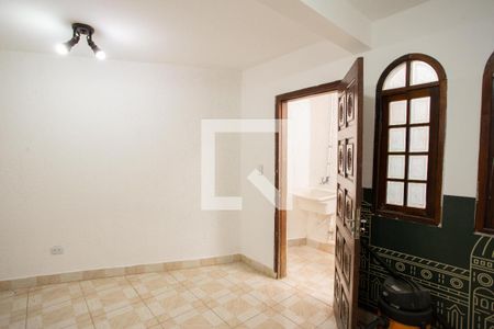Sala de casa para alugar com 2 quartos, 70m² em Vila Romero, São Paulo