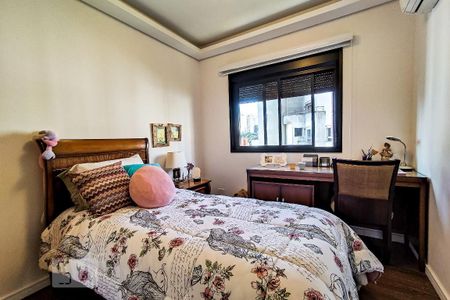 Apartamento à venda com 141m², 3 quartos e 3 vagas Apartamento à venda com 141m², 3 quartos e 3 vagasQuarto 1