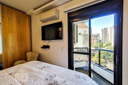 Apartamento à venda com 141m², 3 quartos e 3 vagas Apartamento à venda com 141m², 3 quartos e 3 vagasSuíte