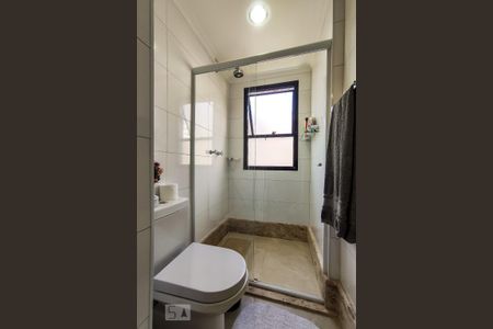 Apartamento à venda com 141m², 3 quartos e 3 vagas Apartamento à venda com 141m², 3 quartos e 3 vagasBanheiro dos Quartos