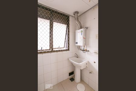 Apartamento à venda com 76m², 3 quartos e 1 vagaÁrea de Serviço