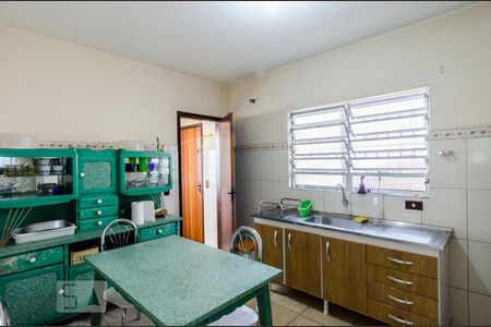 Casa à venda com 355m², 4 quartos e 2 vagas Casa à venda com 355m², 4 quartos e 2 vagasCozinha casa 2