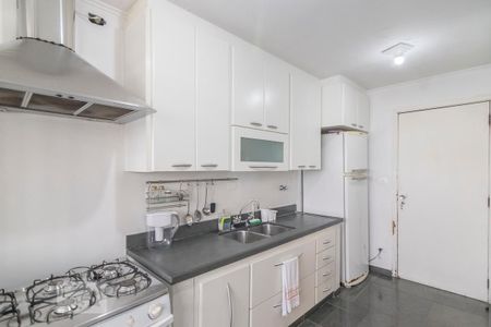 Apartamento à venda com 176m², 4 quartos e 3 vagas Apartamento à venda com 176m², 4 quartos e 3 vagasCozinha