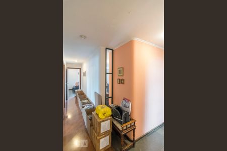 Apartamento à venda com 176m², 4 quartos e 3 vagas Apartamento à venda com 176m², 4 quartos e 3 vagasCorredor