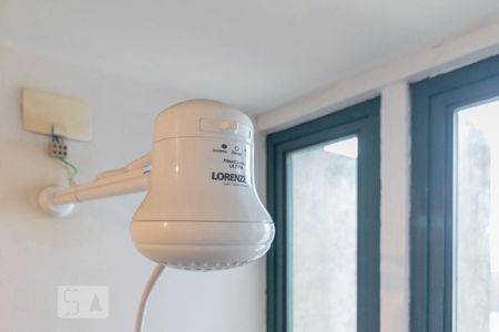 Apartamento à venda com 176m², 4 quartos e 3 vagas Apartamento à venda com 176m², 4 quartos e 3 vagasChuveiro