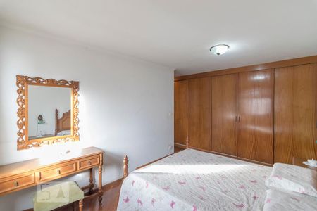 Apartamento à venda com 176m², 4 quartos e 3 vagas Apartamento à venda com 176m², 4 quartos e 3 vagasQuarto 1 Suíte