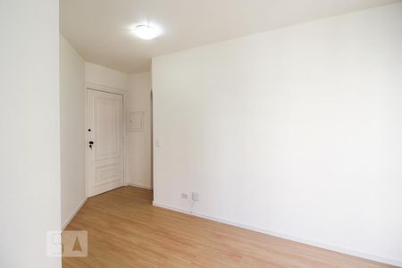 Sala de apartamento para alugar com 1 quarto, 40m² em Vila Nova Conceição, São Paulo