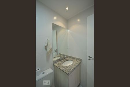 Apartamento à venda com 82m², 2 quartos e 1 vagaBanheiro Social