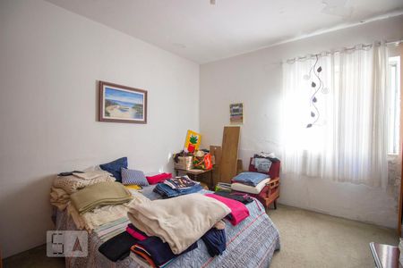 Casa à venda com 330m², 3 quartos e 2 vagasQuarto 2