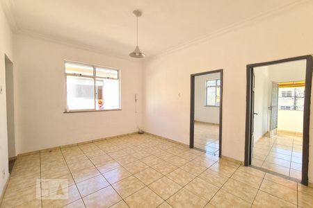 Sala de apartamento para alugar com 2 quartos, 56m² em Encantado, Rio de Janeiro