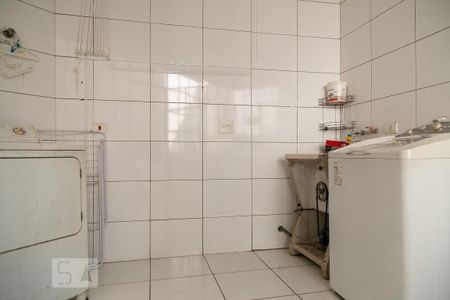 Casa à venda com 475m², 4 quartos e 5 vagasÁrea de serviço