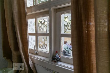 Casa à venda com 475m², 4 quartos e 5 vagasCasa anexa - Vista