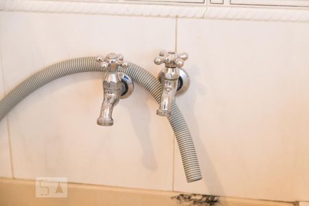 Casa à venda com 315m², 4 quartos e 5 vagas Casa à venda com 315m², 4 quartos e 5 vagasÁrea de Serviço