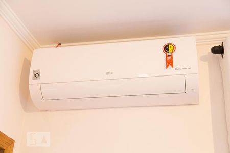 Casa à venda com 315m², 4 quartos e 5 vagas Casa à venda com 315m², 4 quartos e 5 vagasQuarto 3