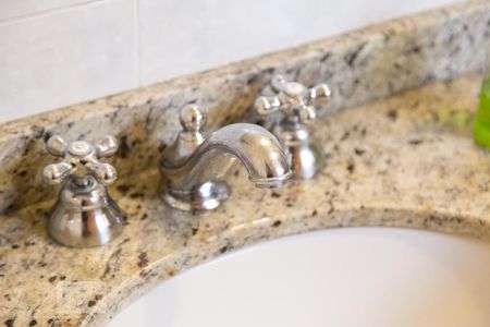 Casa à venda com 315m², 4 quartos e 5 vagas Casa à venda com 315m², 4 quartos e 5 vagasBanheiro do Quarto 3