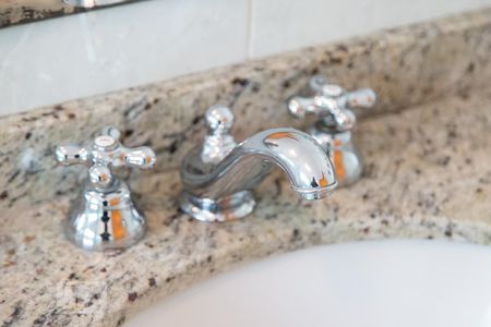 Casa à venda com 315m², 4 quartos e 5 vagas Casa à venda com 315m², 4 quartos e 5 vagasBanheiro Social