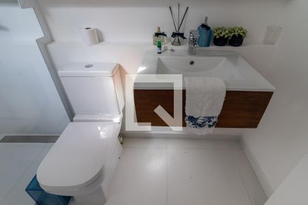 Casa à venda com 152m², 3 quartos e 1 vaga Casa à venda com 152m², 3 quartos e 1 vagaBanheiro Social