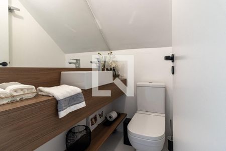 Casa à venda com 152m², 3 quartos e 1 vaga Casa à venda com 152m², 3 quartos e 1 vagaLavabo