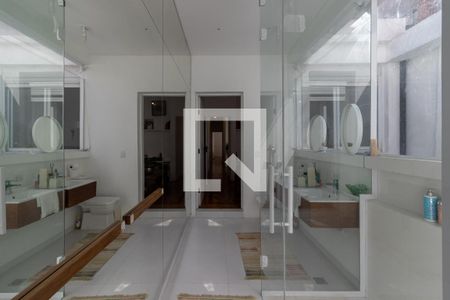 Casa à venda com 152m², 3 quartos e 1 vaga Casa à venda com 152m², 3 quartos e 1 vagaBanheiro Suíte 2