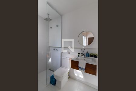 Casa à venda com 152m², 3 quartos e 1 vaga Casa à venda com 152m², 3 quartos e 1 vagaBanheiro Social