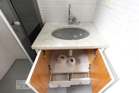 Apartamento à venda com 67m², 2 quartos e 2 vagasBanheiro