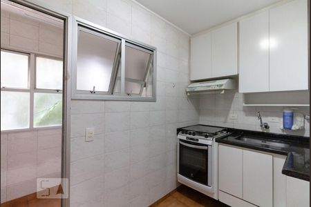 Apartamento à venda com 67m², 2 quartos e 2 vagasCozinha