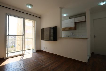 Sala de apartamento para alugar com 2 quartos, 50m² em Metalúrgicos, Osasco