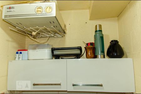 Apartamento à venda com 42m², 2 quartos e 1 vaga Apartamento à venda com 42m², 2 quartos e 1 vagaCozinha e Área de Serviço