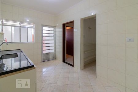 Casa à venda com 200m², 3 quartos e 3 vagas Casa à venda com 200m², 3 quartos e 3 vagasCozinha