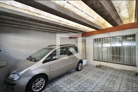 Casa à venda com 180m², 4 quartos e 2 vagasGaragem