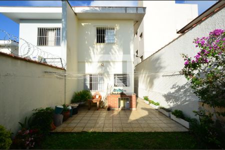Casa à venda com 180m², 4 quartos e 2 vagasQuintal