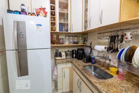 Apartamento à venda com 70m², 3 quartos e sem vaga Apartamento à venda com 70m², 3 quartos e sem vagaCozinha