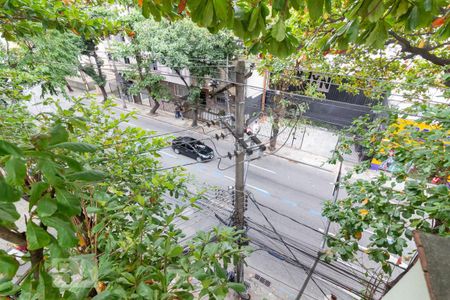 Apartamento à venda com 70m², 3 quartos e sem vaga Apartamento à venda com 70m², 3 quartos e sem vagaVista do Terraço