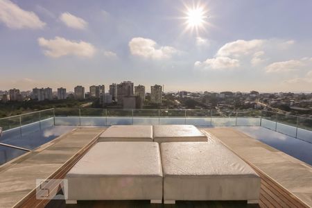 Studio à venda com 38m², 1 quarto e 1 vaga Studio à venda com 38m², 1 quarto e 1 vagaPiscina