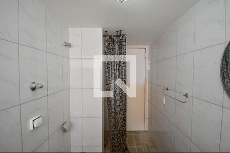 Apartamento para alugar com 110m², 3 quartos e 1 vaga Apartamento para alugar com 110m², 3 quartos e 1 vagaBanheiro 2