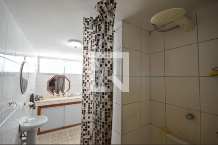 Apartamento para alugar com 110m², 3 quartos e 1 vaga Apartamento para alugar com 110m², 3 quartos e 1 vagaBanheiro 2