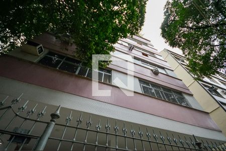 Apartamento para alugar com 110m², 3 quartos e 1 vaga Apartamento para alugar com 110m², 3 quartos e 1 vagaFachada