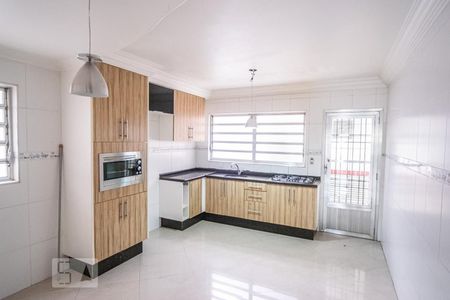 Casa para alugar com 220m², 3 quartos e 2 vagasCozinha