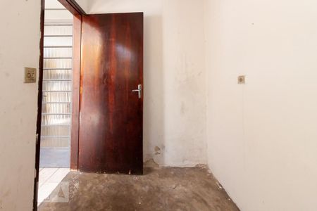 Casa à venda com 150m², 5 quartos e 2 vagas Casa à venda com 150m², 5 quartos e 2 vagasQuarto de Serviço
