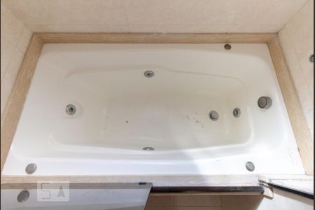 Apartamento à venda com 132m², 3 quartos e 3 vagasBanheiro da Suíte 3